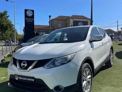 Branco Usado 2014 Nissan Qashqai SUV | € 13.500 (Preço justo)
