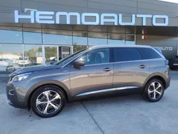 Cinzento Usado 2020 Peugeot 5008 GT-line Monovolume | € 29.850 (Preço elevado)