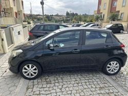 Preto Usado 2013 Toyota Yaris Sedan | € 8.100 (Preço justo)