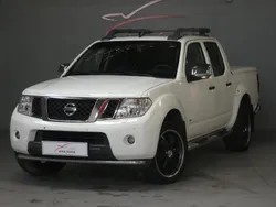 Branco Usado 2011 Nissan Navara Pickup | € 26.990