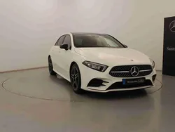 Branco Usado 2023 Mercedes A200 AMG line Sedan | € 35.990