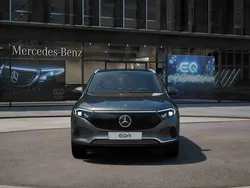 Cinzento Novo 2025 Mercedes EQA250+ Edition SUV | € 57.925 (Preço justo)