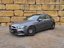 Cinza Usado 2022 Mercedes A180 Business Citadino | € 29.500 (Preço justo)