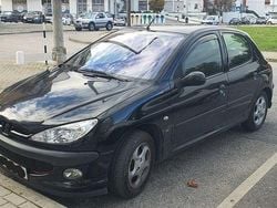 Usado 2002 Peugeot 206 Sedan | € 2.300 (Preço elevado)