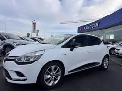 Branco Usado 2017 Renault Clio IV LIMITED Sedan | € 9.580 (Preço justo)