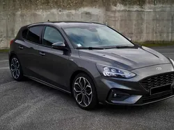 Cinzento Usado 2019 Ford Focus ST | € 18.000 (Preço justo)