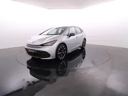 Cinzento Usado 2023 Cupra Born Citadino | € 32.950 (Preço justo)