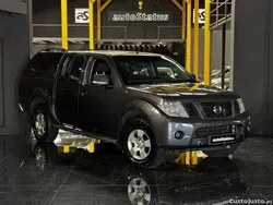 Cinza Usado 2013 Nissan Navara Comfort Pickup | € 19.990