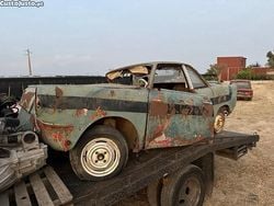 Verde Usado 1980 BMW 700 Sedan | € 500