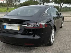 Preto Usado 2018 Tesla Model S Sedan | € 22.800