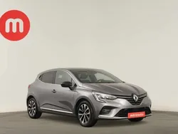 Cinzento Usado 2023 Renault Clio V Techno | € 17.649 (Preço justo)