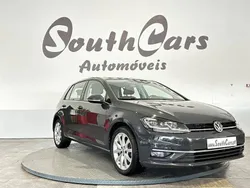 Cinzento Usado 2019 VW Golf VII Trendline | € 14.990 (Preço justo)