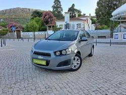 Cinzento Usado 2013 Chevrolet Aveo Sedan | € 6.950