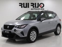 Cinza Usado 2023 Seat Arona Style SUV | € 15.990 (Preço justo)