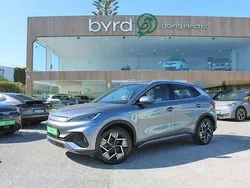 Cinzento Usado 2023 BYD Atto 3 Comfort SUV | € 26.900 (Preço justo)