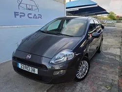 Cinza Usado 2016 Fiat Punto Citadino | € 6.650 (Preço justo)