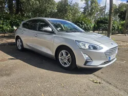 Cinza Usado 2019 Ford Focus Business Edition | € 16.900 (Preço justo)