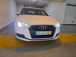 Branco Usado 2017 Audi A3 Sportback Citadino | € 17.900 (Preço justo)