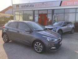 Antracite Usado 2017 Hyundai i20 | € 13.250 (Preço elevado)