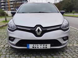 Cinzento Usado 2018 Renault Clio GrandTour Carrinha | € 9.650 (Preço justo)