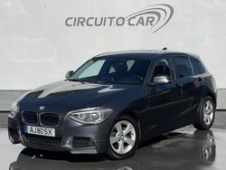 Cinzento Usado 2012 BMW 116 Sport Line Citadino | € 9.900 (Preço justo)