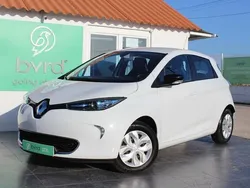 Branco Usado 2015 Renault Zoe Life Citadino | € 9.900 (Caro)