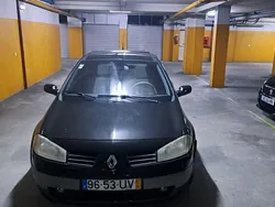 Usado 2003 Renault Mégane II Sedan | € 1.100