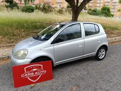 Cinzento Usado 2003 Toyota Yaris | € 2.799 (Super Preço)