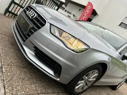 Cinzento Usado 2016 Audi A3 Sedan | € 16.950 (Preço justo)