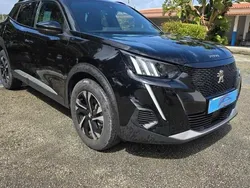 Preto Usado 2023 Peugeot e-2008 GT SUV | € 23.950 (Bom preço)