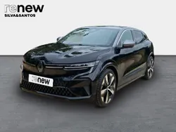 Preto Usado 2023 Renault Mégane IV Techno Sedan | € 38.950