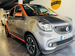 Cinza Usado 2015 Smart ForFour Passion | € 12.490 (Preço justo)