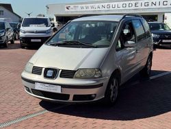 Cinzento Usado 2000 Seat Alhambra Monovolume | € 5.000 (Caro)