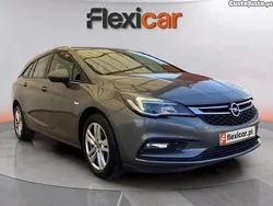Castanho Usado 2018 Opel Astra Edition Carrinha | € 11.390 (Preço justo)