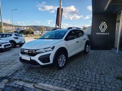 Branco Usado 2024 Dacia Sandero | € 15.980 (Bom preço)