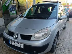 Usado 2005 Renault Scénic II Monovolume | € 3.500 (Preço justo)