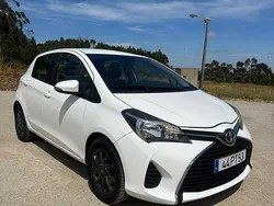 Usado 2015 Toyota Yaris Sedan | € 10.800 (Preço justo)