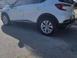 Branco Usado 2022 Renault Captur SUV | € 10.500