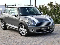 Cinzento Usado 2009 Mini Cooper D Citadino | € 9.900 (Preço justo)