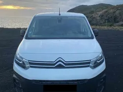 Branco Usado 2018 Citroën Berlingo Monovolume | € 16.000 (Preço elevado)