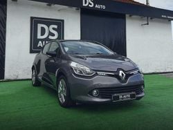 Usado 2015 Renault Clio IV Sedan | € 11.490 (Preço elevado)