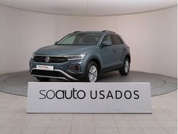 Azul rei metalizado Usado 2024 VW T-Roc SUV | € 23.690 (Preço justo)