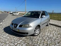 Cinzento Usado 2002 Seat Ibiza Sport Citadino | € 2.500 (Super Preço)
