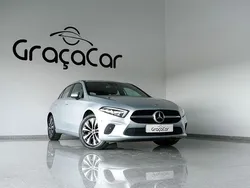 Cinza Usado 2022 Mercedes A250 Progressive | € 27.500 (Preço justo)