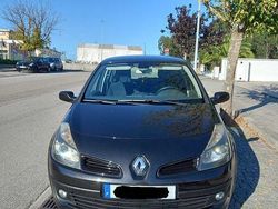 Usado 2006 Renault Clio III Citadino | € 6.200