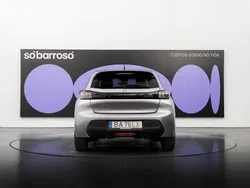 Cinza Usado 2023 Peugeot 208 Active Citadino | € 16.490 (Preço justo)