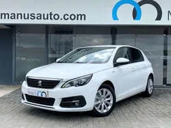 Branco Usado 2018 Peugeot 308 Style Sedan | € 12.490 (Preço justo)