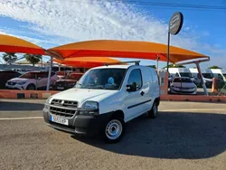Branco Usado 2004 Fiat Doblò Monovolume | € 4.500 (Caro)