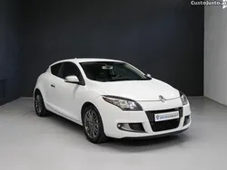 Branco Usado 2011 Renault Mégane GT Line GT-Line Coupé | € 6.990 (Bom preço)