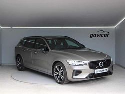 Cinzento Usado 2022 Volvo V60 Carrinha | € 34.900 (Preço elevado)